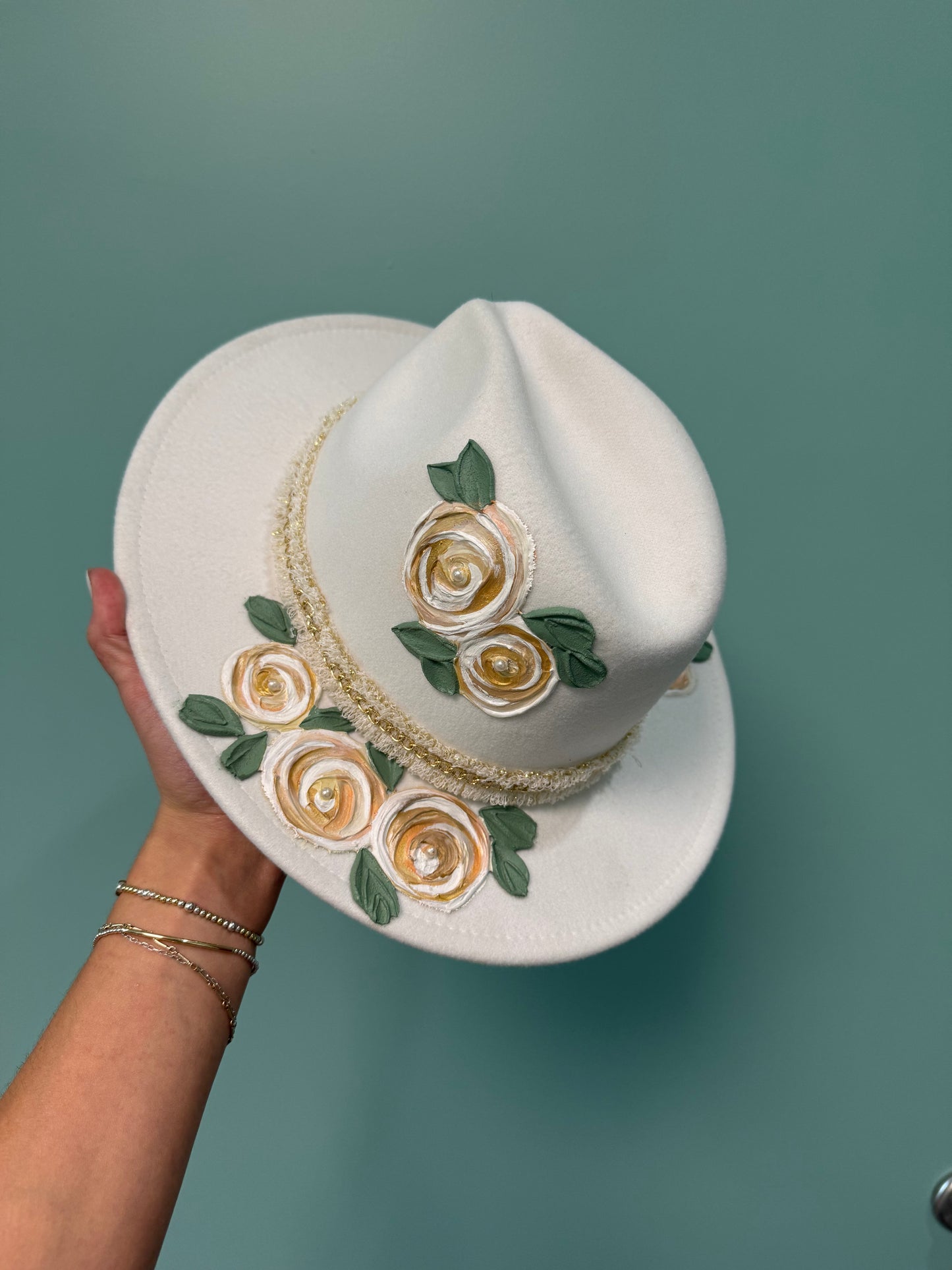The Rose Brim